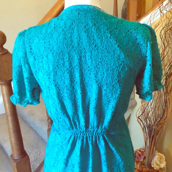 Eyelet Dress 💞 - Picture 7 of 8